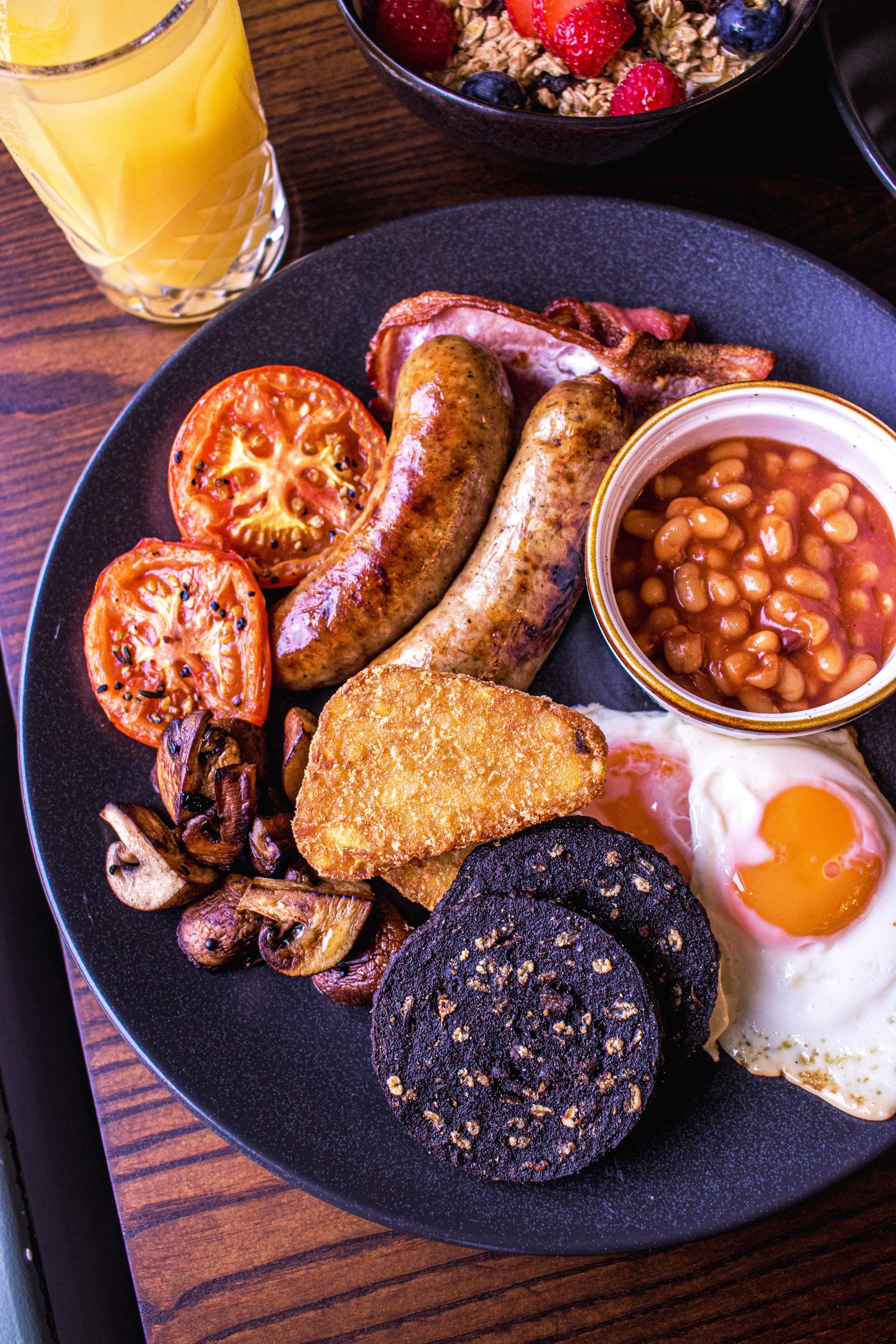 05A693D4-567B-40EF-82B4-23C967917D63