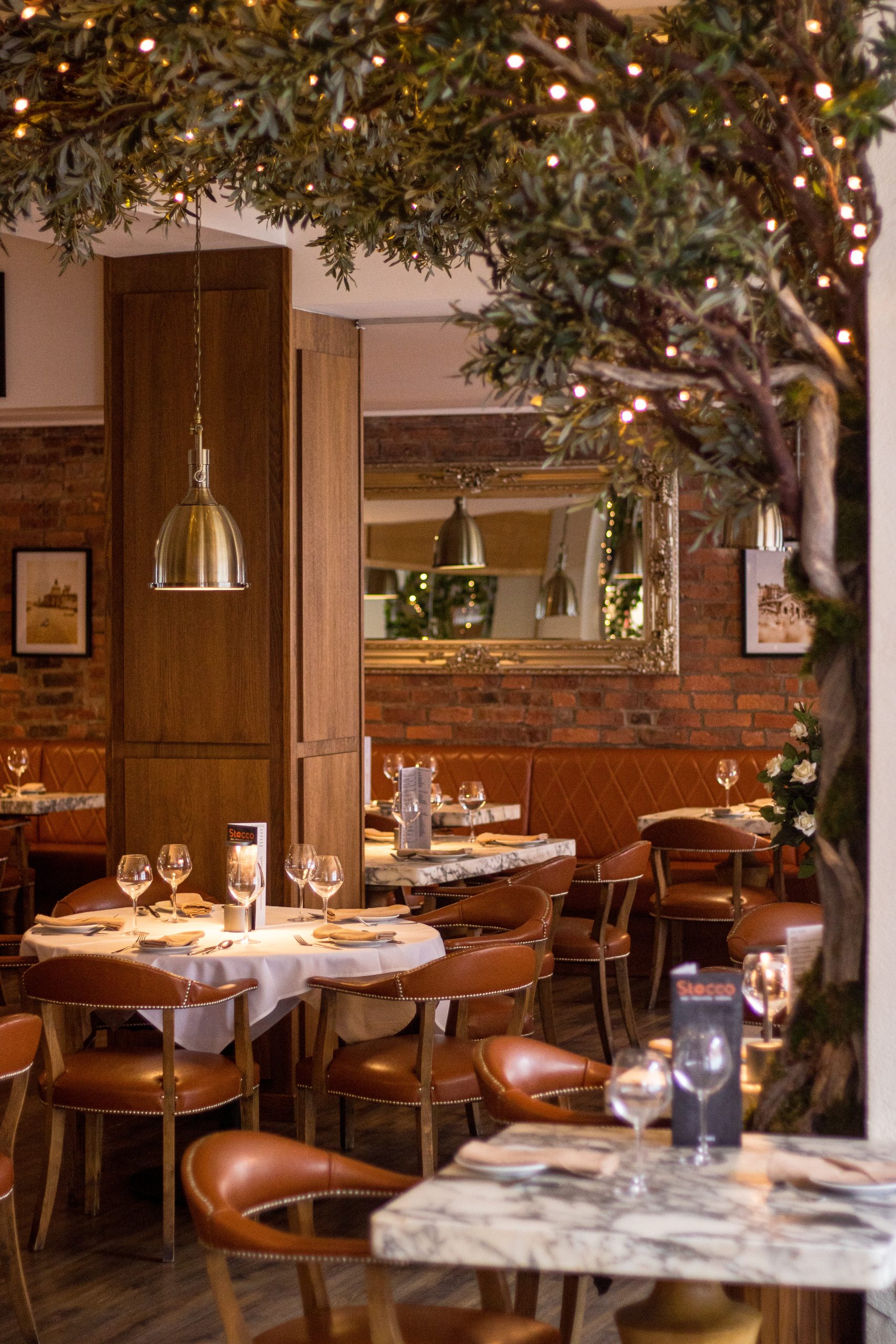 76F36783-750E-4B6C-A739-4C39159065A4