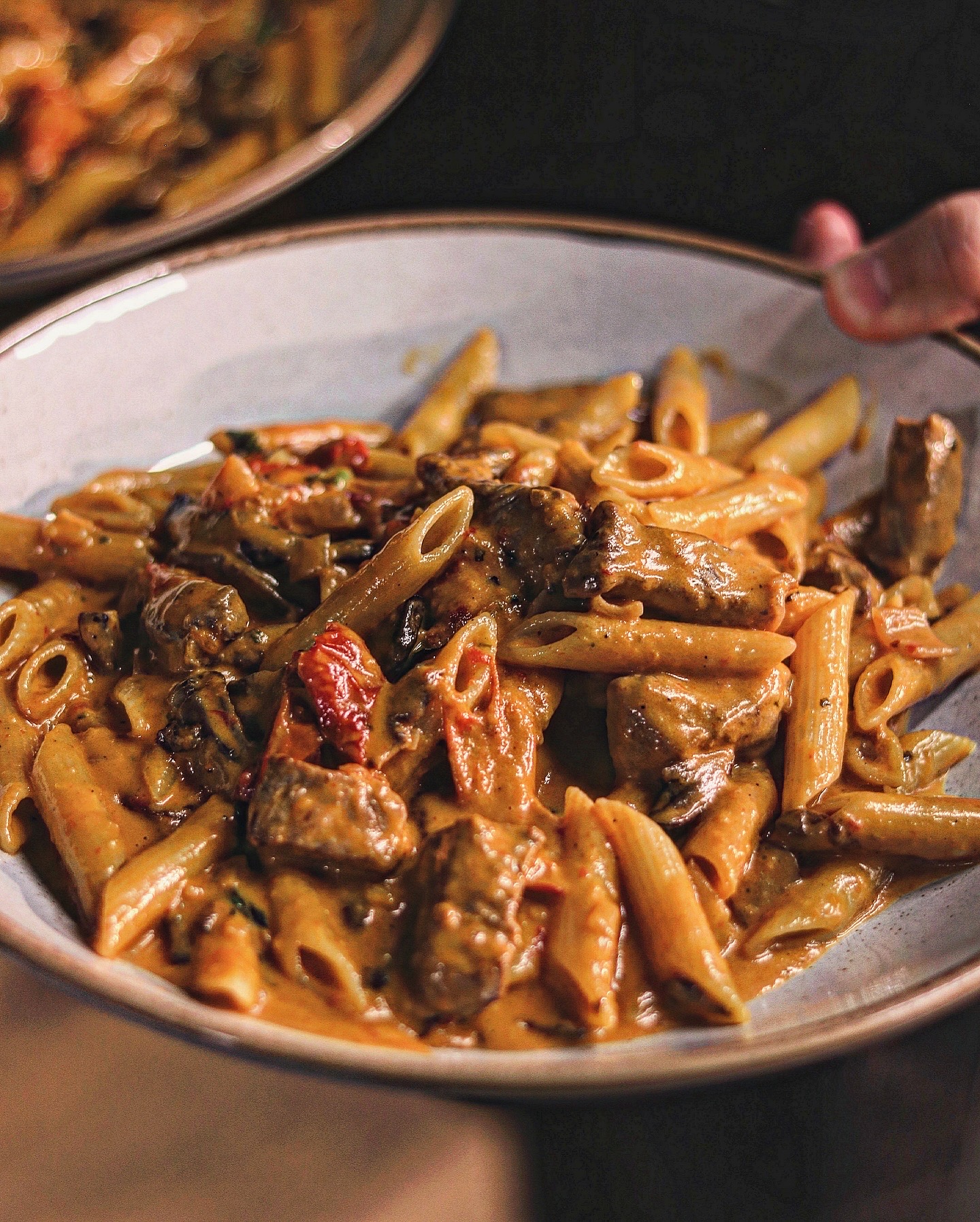 8B05E1E4-4F62-4E02-9D92-84C0575978E6